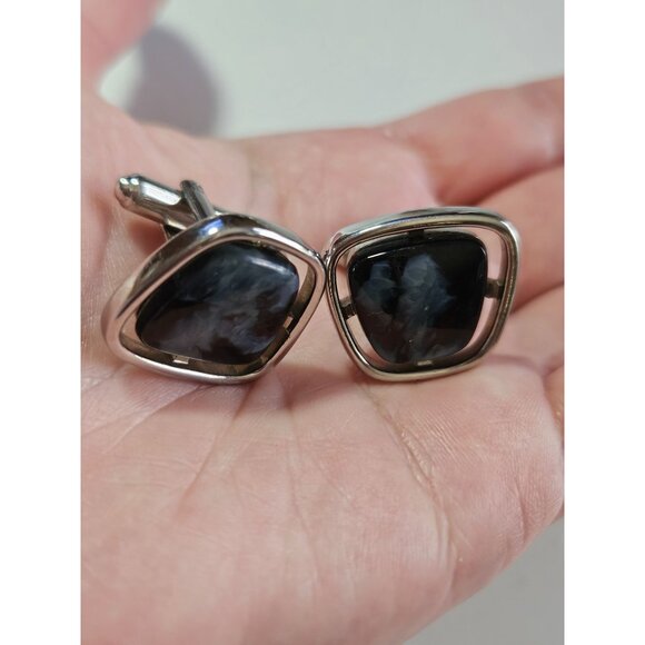 **Last Chance!! Final Sale** Silver tone vintage hickok cufflinks - Picture 1 of 10